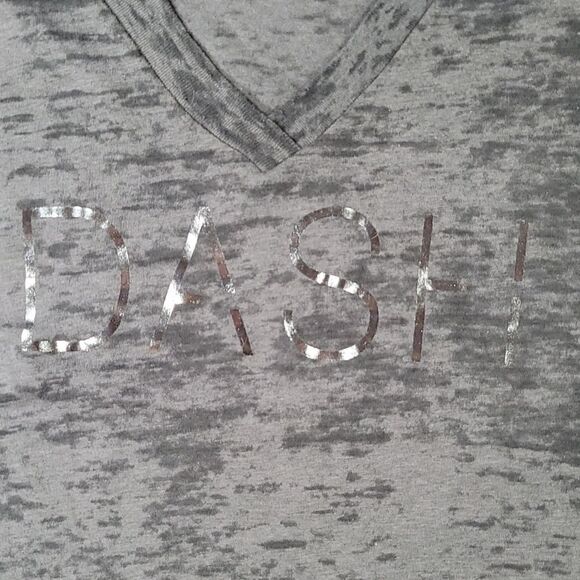 🔹️DASH Gray & Silver 'Dash' Vneck Short Sleeve Tshirt Small - Picture 4 of 8